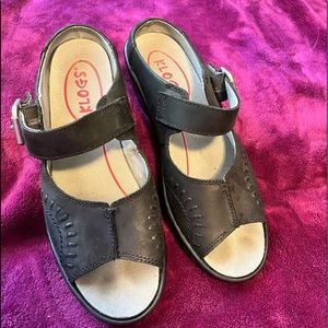 Klogs with heels. Practically new.